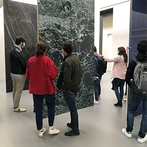 Инвестирование в будущее молодых поколений